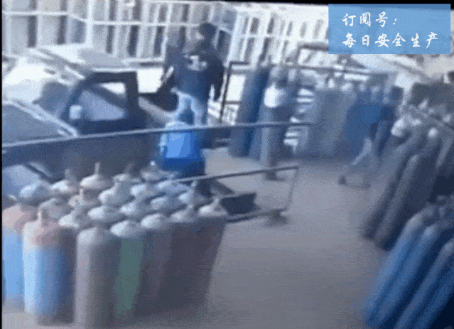 【防災減災】夏日已至，雷暴天氣，?；肥褂么鎯σ獓啦槟男┓矫?？(圖19)